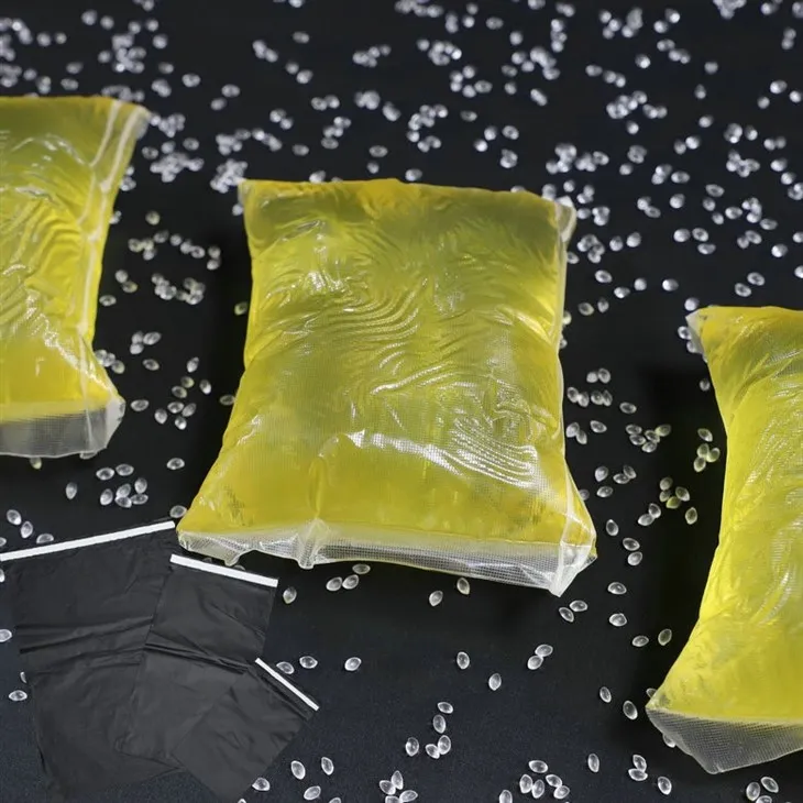 Balenie elektronického obchodu Horúca tavenina