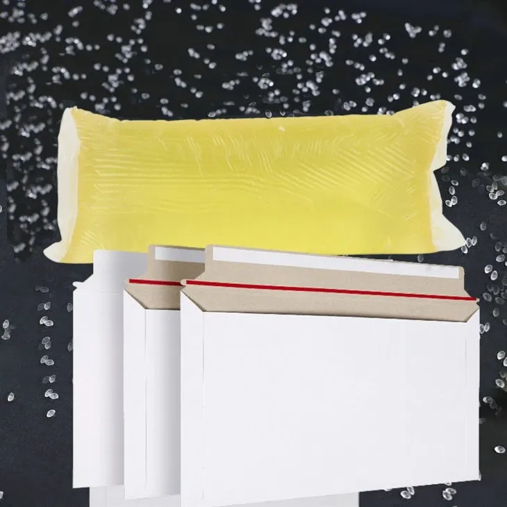 Horúce taveniny na lepenie kuriérskych tašiek