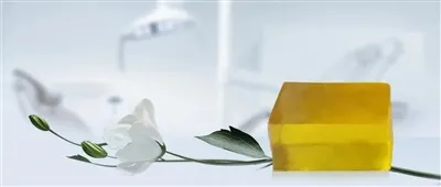 The Hot - Melt Adhesive Manufacturer Tells You How To Choose Hot - Melt Adhesives For Shoe Materials The Hot - Melt Adhesive Manufacturer Tells You How To Choose Hot - Melt Adhesives For Shoe Materials